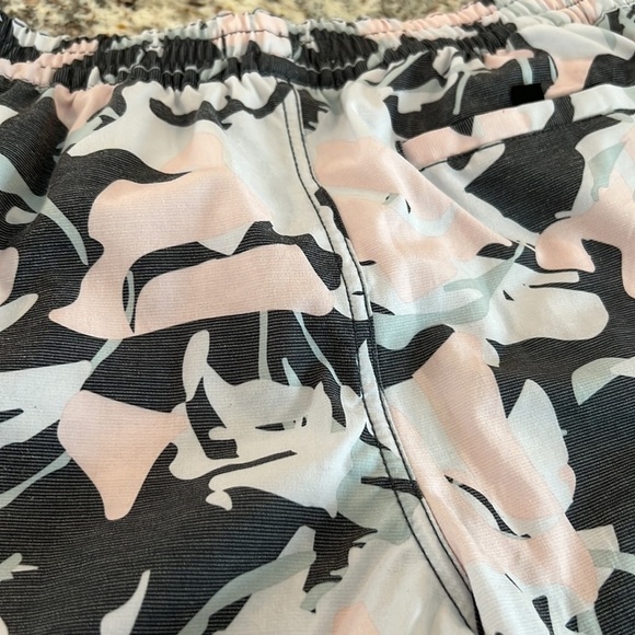 Spiritual Gangster High Vibration Swim Trunk For Boys Size 10 - Picture 7 of 7